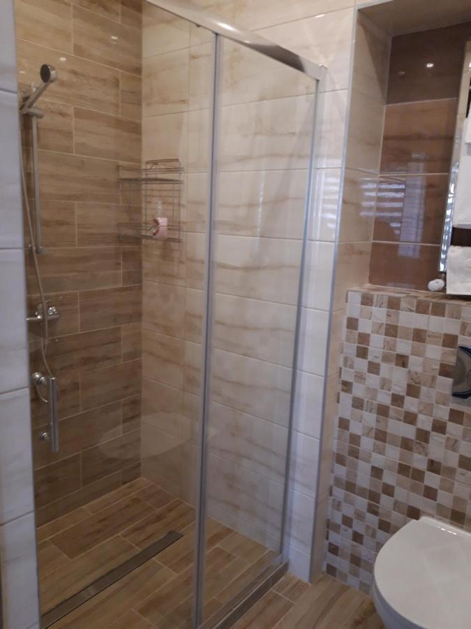 Apartamenty Polna Ostrowiec Świętokrzyski Екстериор снимка