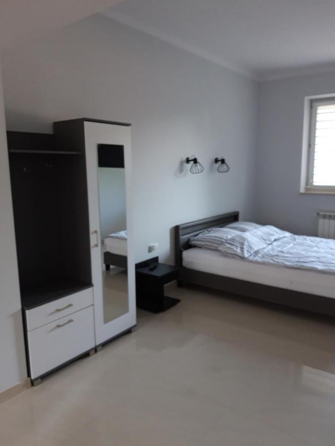 Apartamenty Polna Ostrowiec Świętokrzyski Екстериор снимка