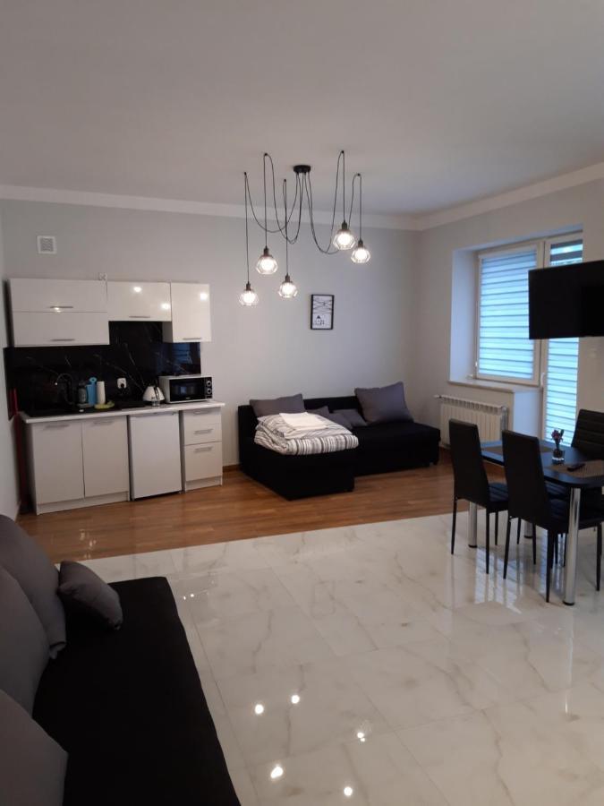 Apartamenty Polna Ostrowiec Świętokrzyski Екстериор снимка