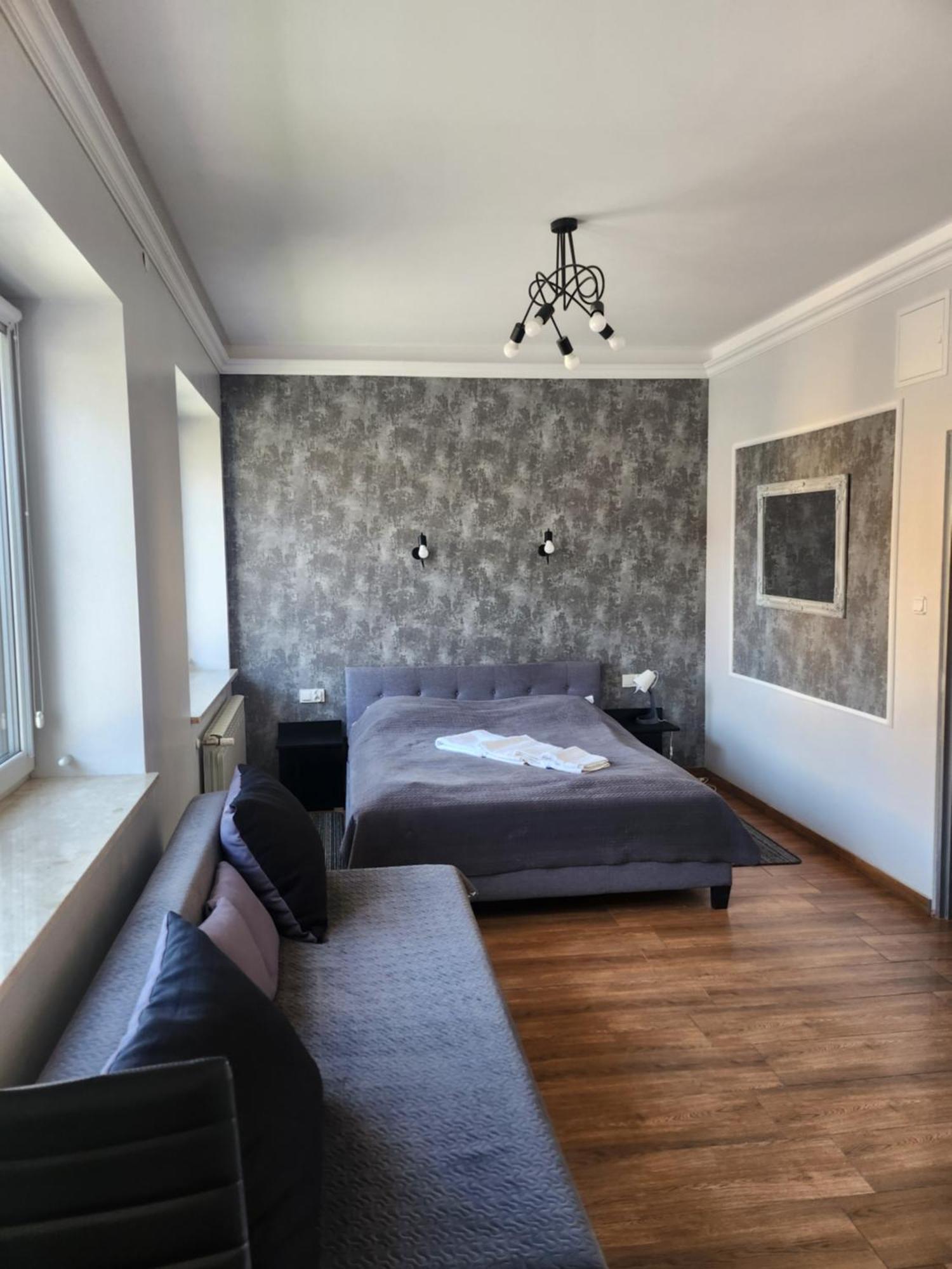 Apartamenty Polna Ostrowiec Świętokrzyski Екстериор снимка